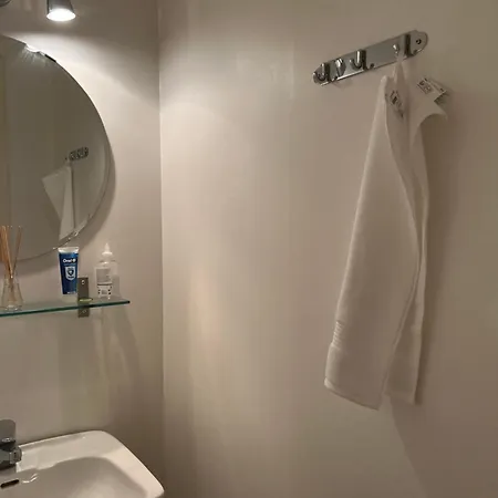 Apartment Whole *